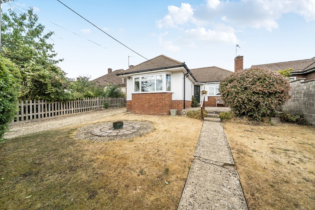 Property photo 1 of 20 External Front