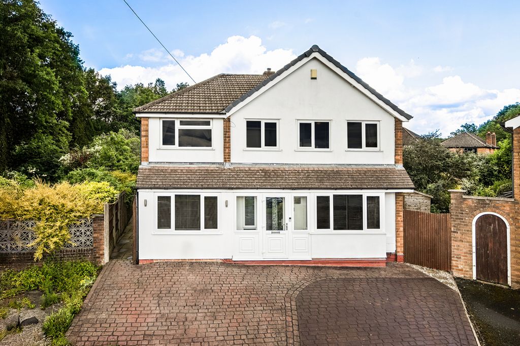 Property photo 1 of 16