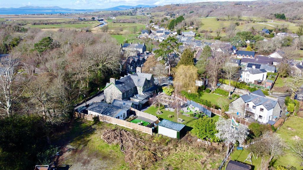 Property photo 2 of 31 Drone