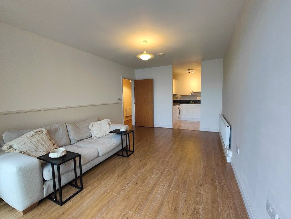 Property photo 2 of 10 Picture No. 11