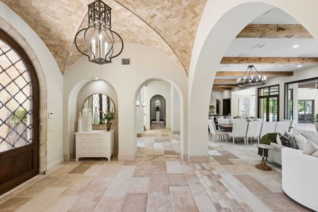 Property photo 3 of 14 <Alttext/>