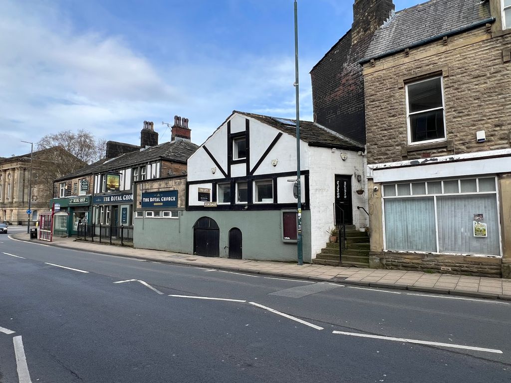 Property photo 1 of 6