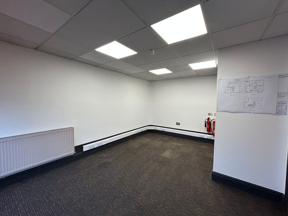 Property photo 2 of 8 Photo 14