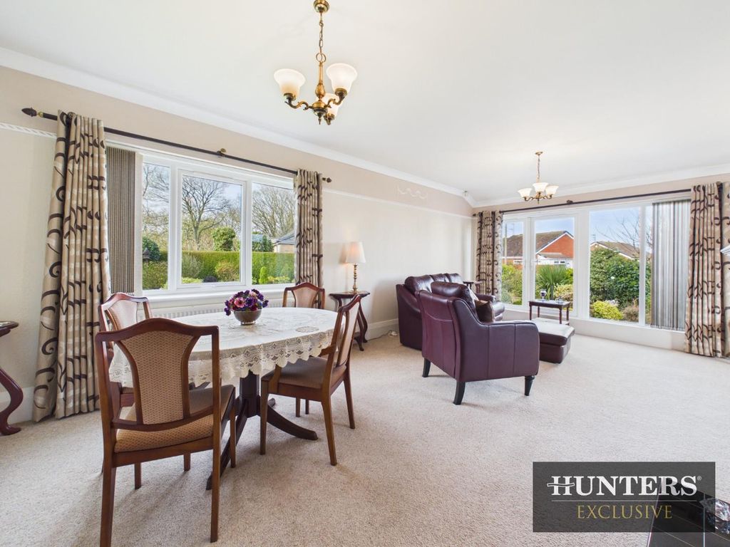 Property photo 3 of 29 Living Room