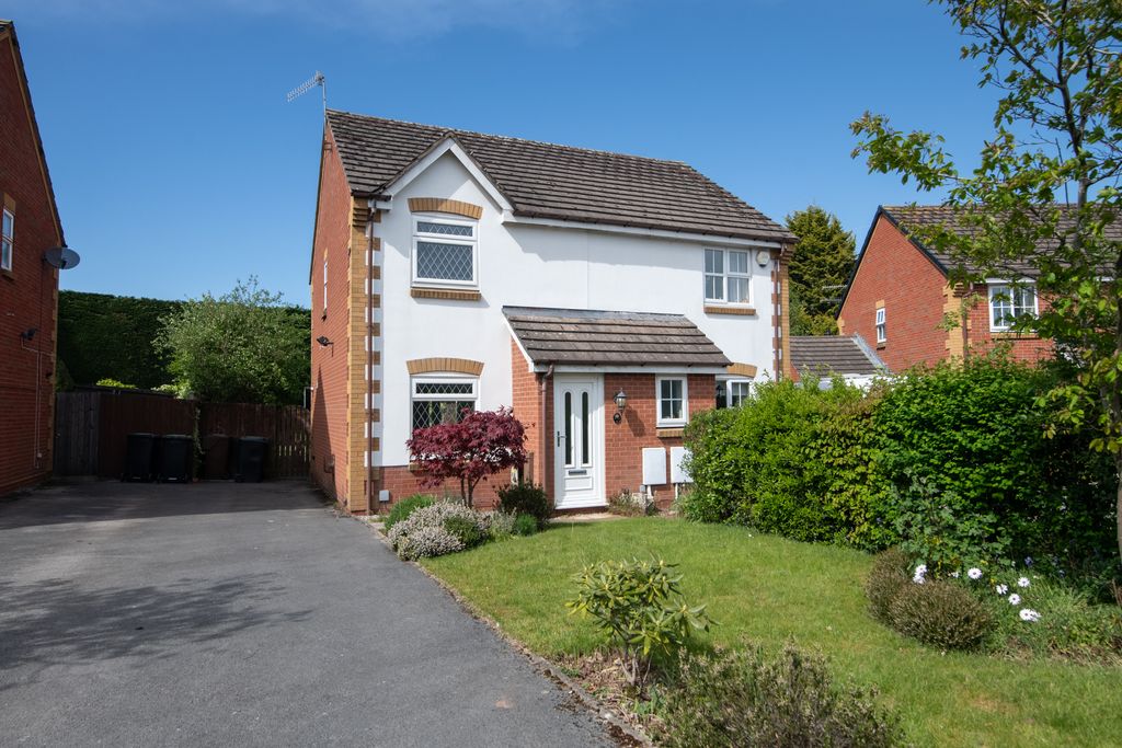 Property photo 1 of 24