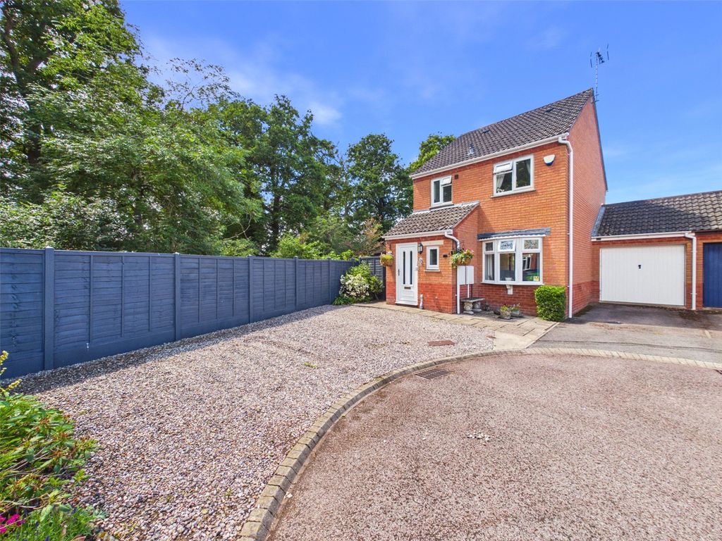 Property photo 1 of 18 Picture No. 01
