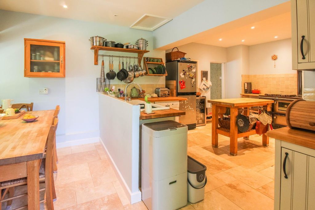 Property photo 3 of 19 Img_9109.Jpg