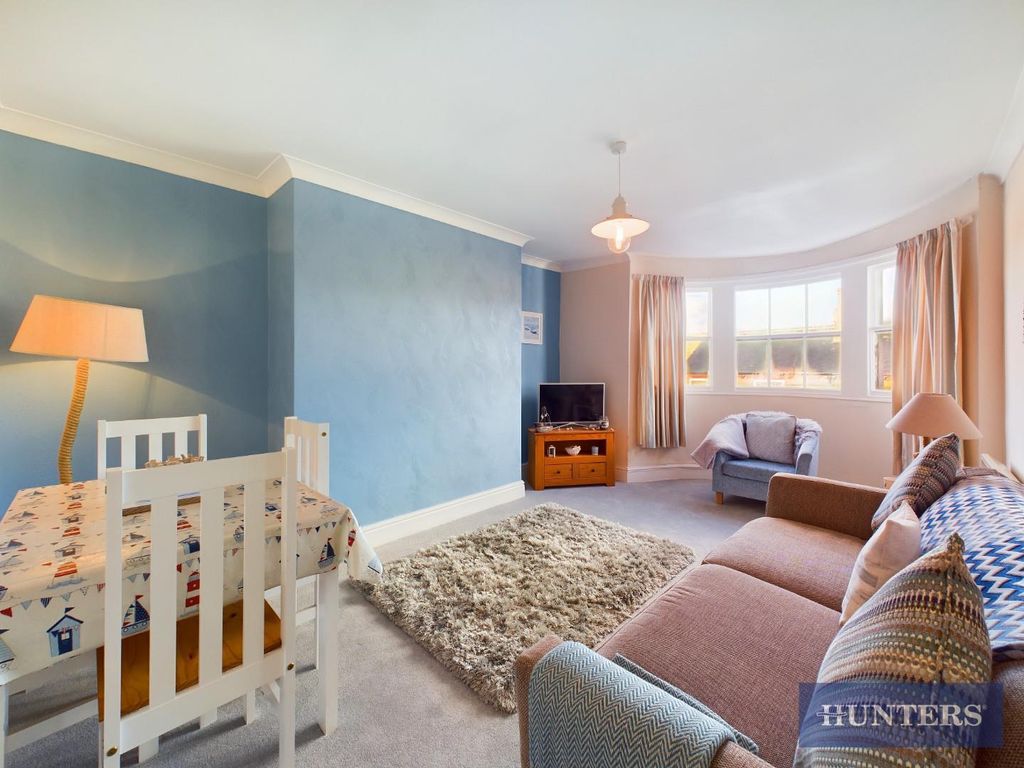 Property photo 3 of 12 Living Room