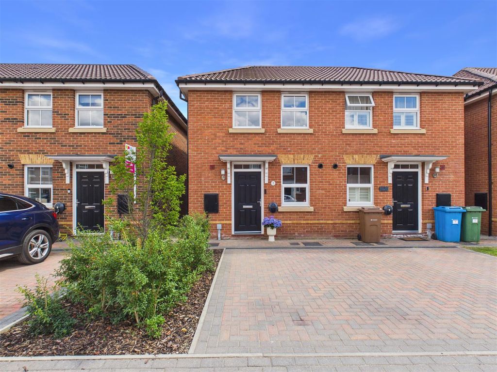 Property photo 1 of 14 Drewery Crescent - Main Photo