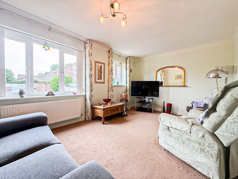 Property photo 3 of 12 Photo 9