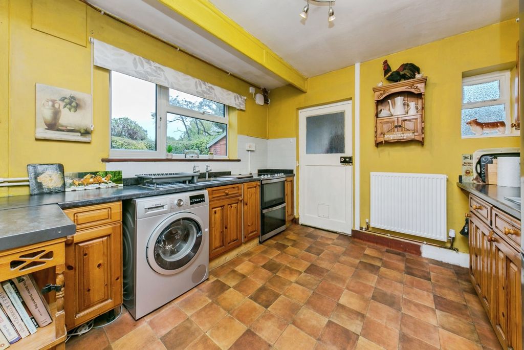 Property photo 2 of 17 Pbox-Img.Jpg