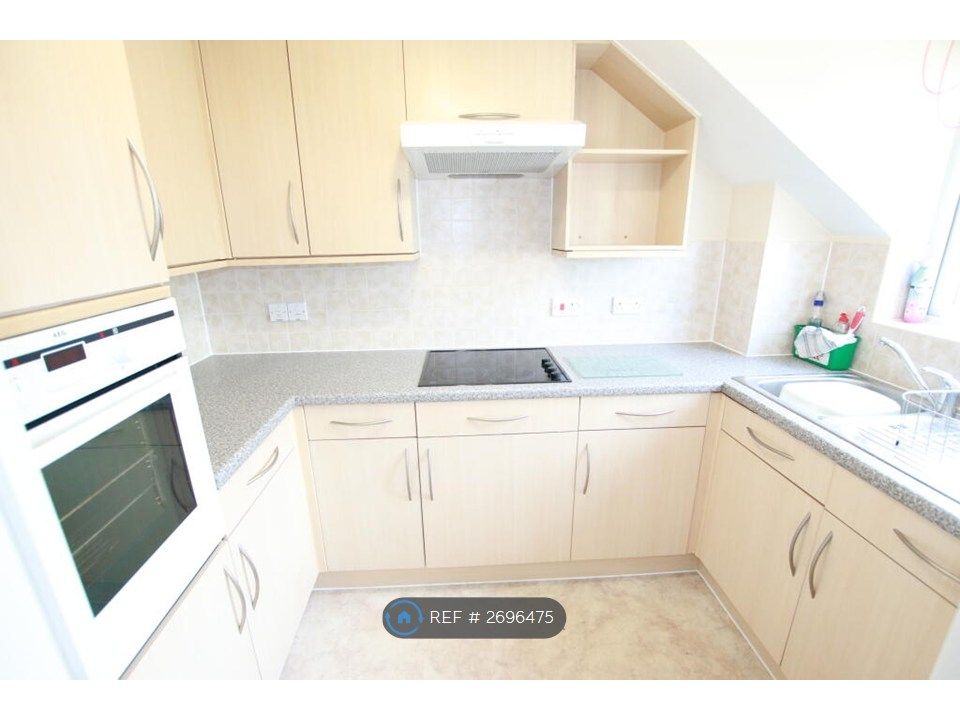 Property photo 3 of 16