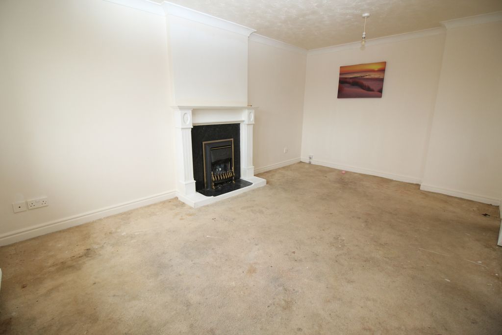 Property photo 3 of 12 Img_6736