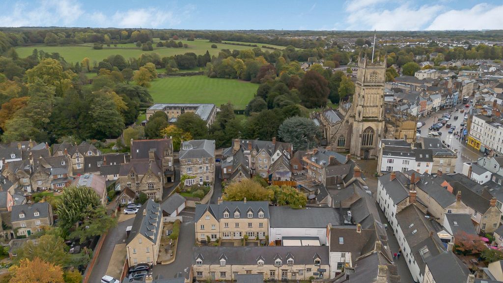 Property photo 1 of 23 Picture No. 44