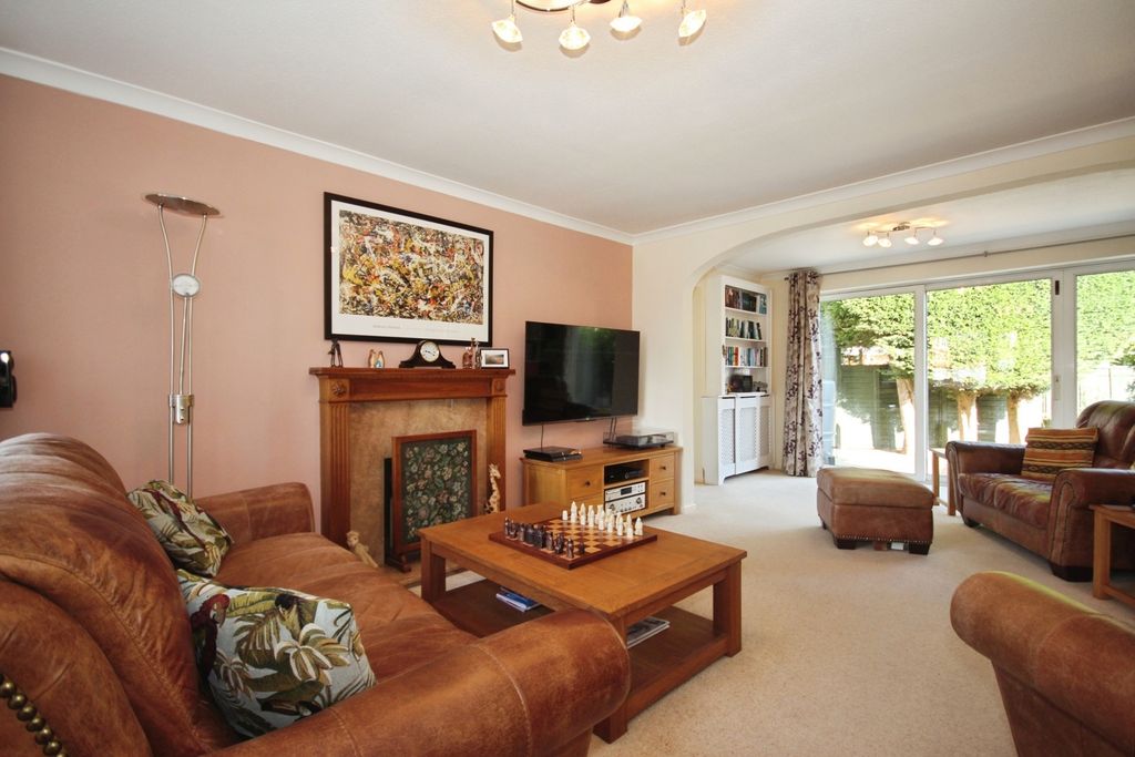 Property photo 2 of 18 Pbox-Img.Jpg