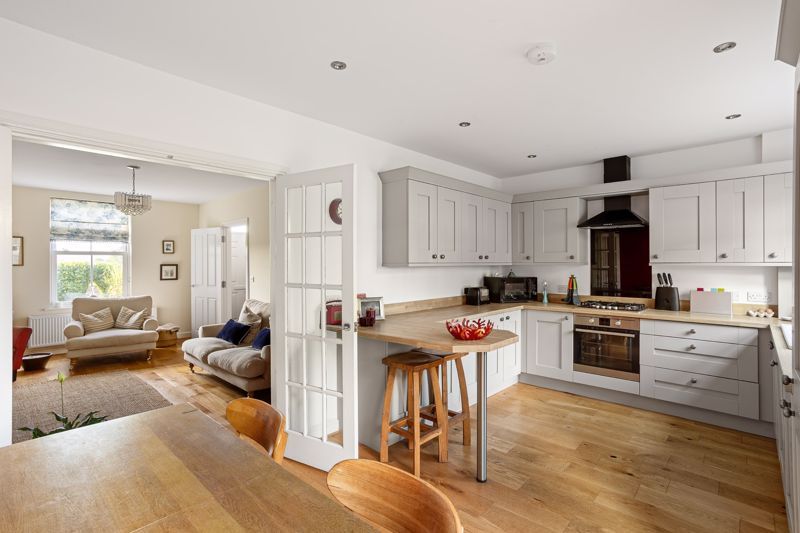 Property photo 2 of 18 Photo 18