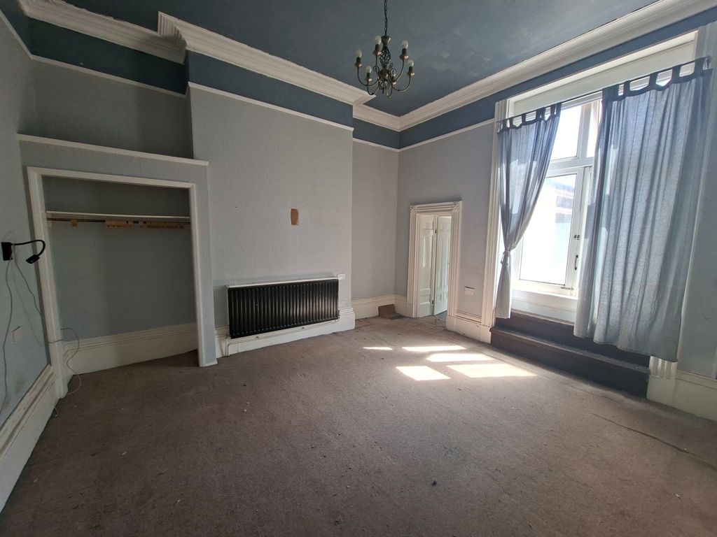 Property photo 2 of 11 Photo 9