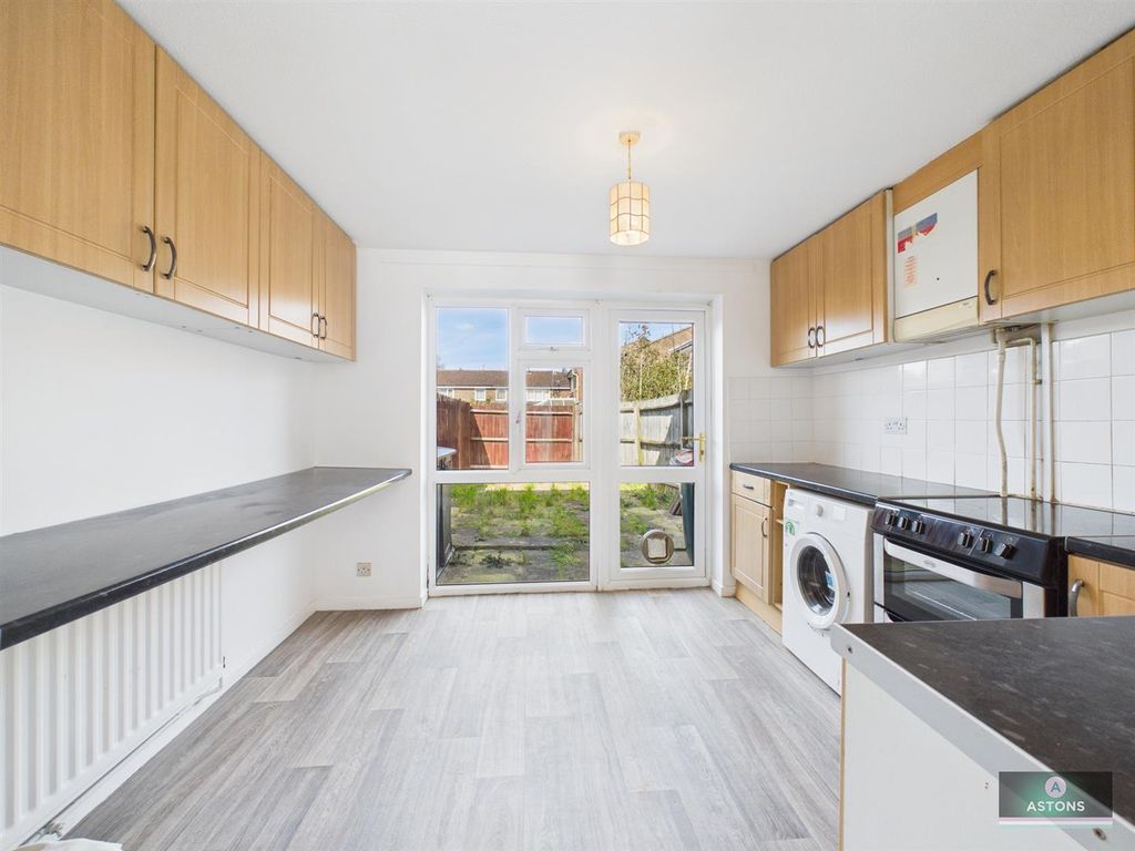 Property photo 3 of 10 Cam02067G0-Pr0243-Still004.Jpg