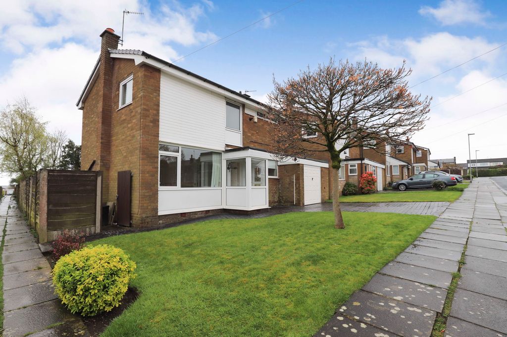 Property photo 1 of 29