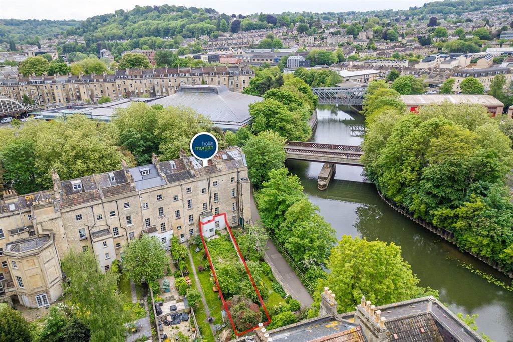 Property photo 1 of 28 Garden Flat, 2 Norfolk Buildings, Bath BA1 2Bp | L