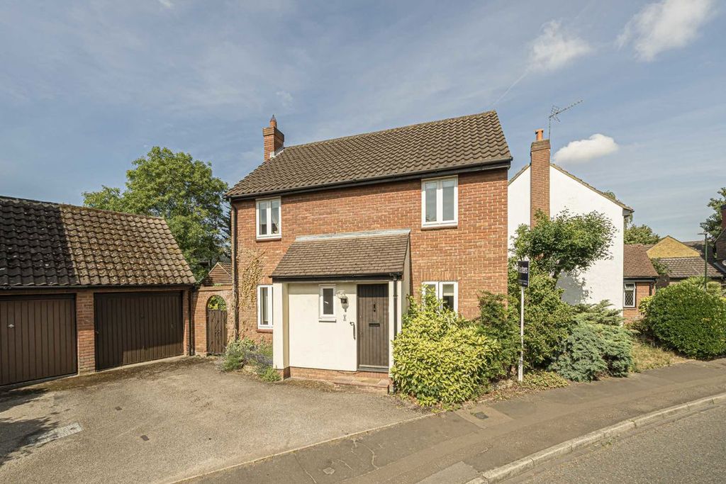 Property photo 1 of 6