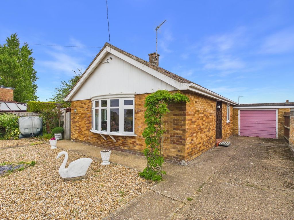 Property photo 1 of 18