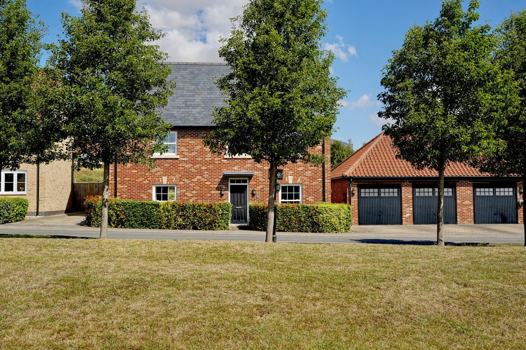 Property photo 1 of 24