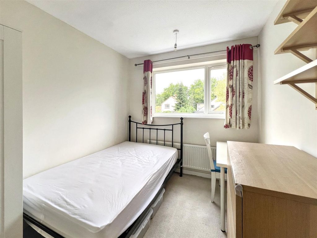 Property photo 2 of 12 Img_9012 (2).Jpg