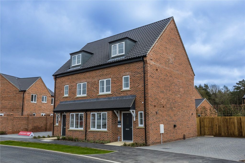 Property photo 1 of 11 Picture No. 15