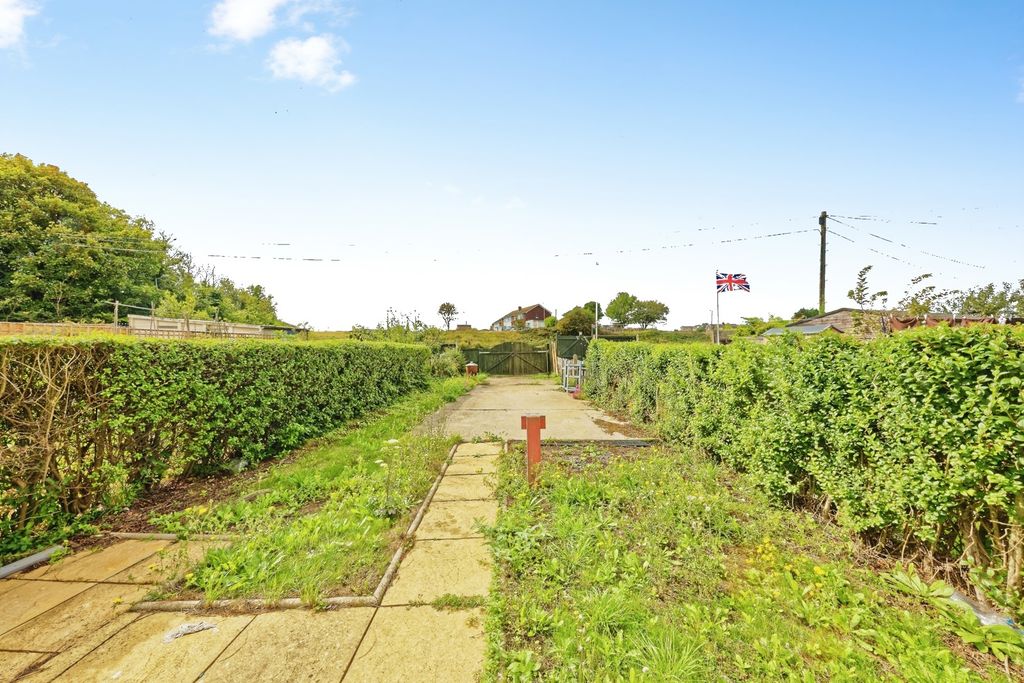 Property photo 2 of 15 Pbox-Img.Jpg