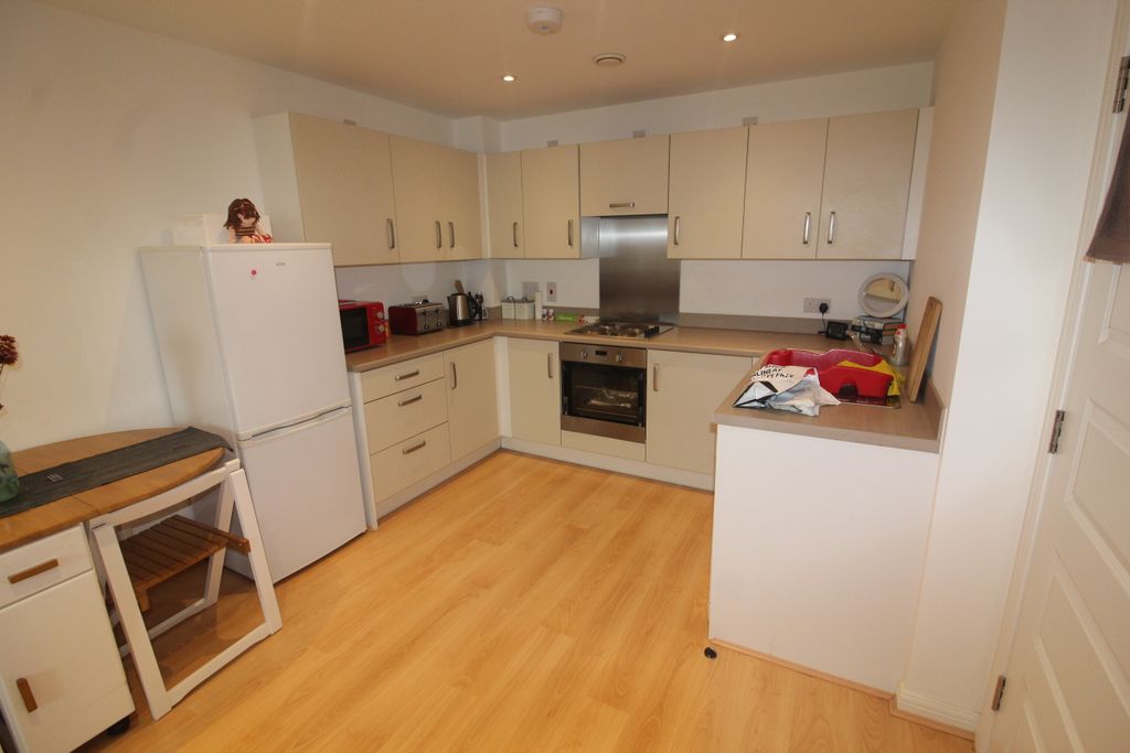 Property photo 3 of 5