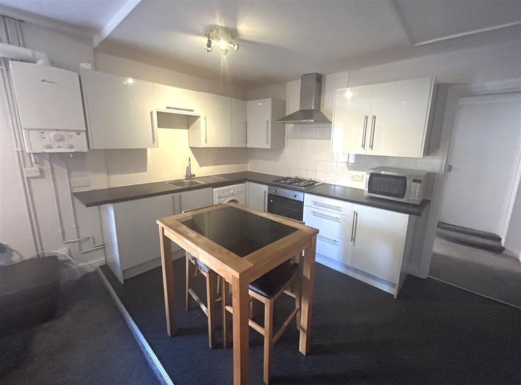 Property photo 3 of 10 S3.Jpg