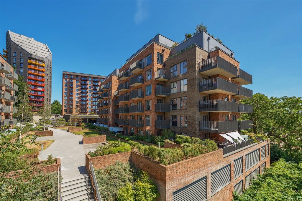 Property photo 1 of 24 1323720-1-68710c49Cb5c7-Arw.Jpg