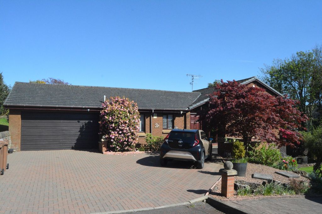 Property photo 1 of 29