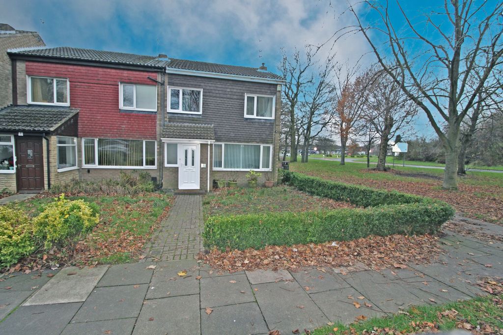 Property photo 1 of 16