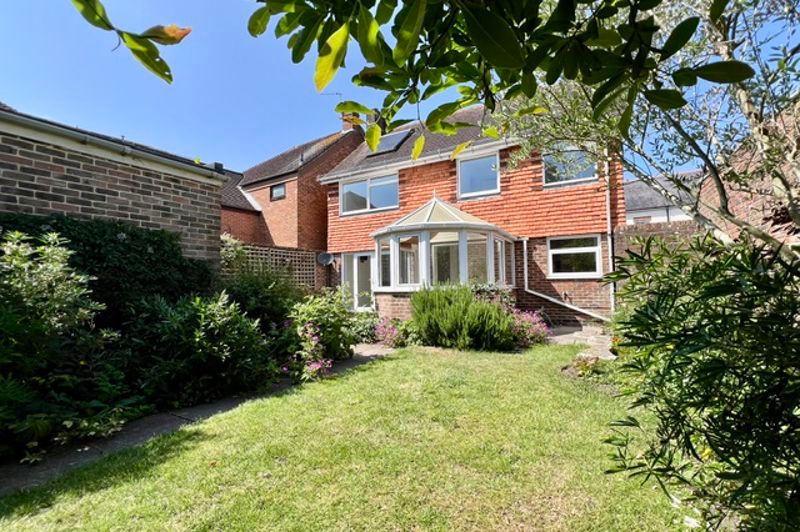 Property photo 3 of 23 Photo 28