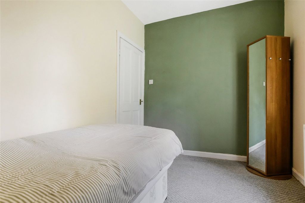 Additional image 16 of 2 bed flat for saleKirkness Street, Airdrie, North Lanarkshire ML6