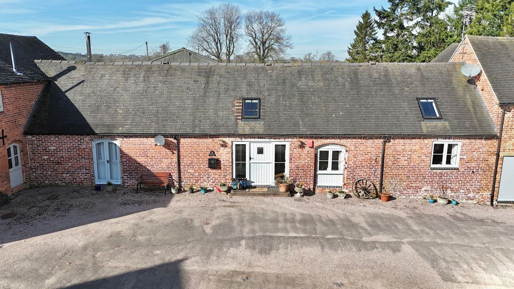 Property photo 2 of 36