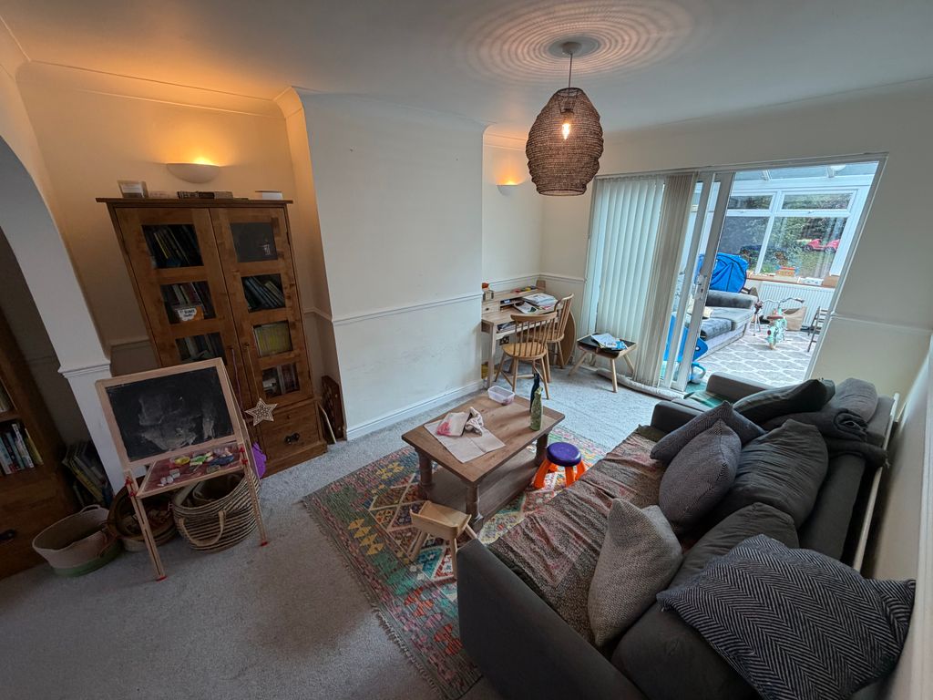 Property photo 3 of 9 Image