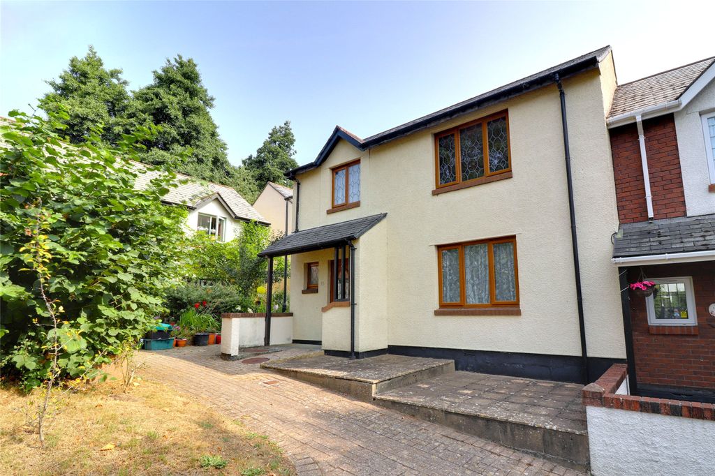 Property photo 1 of 11 Picture No. 15