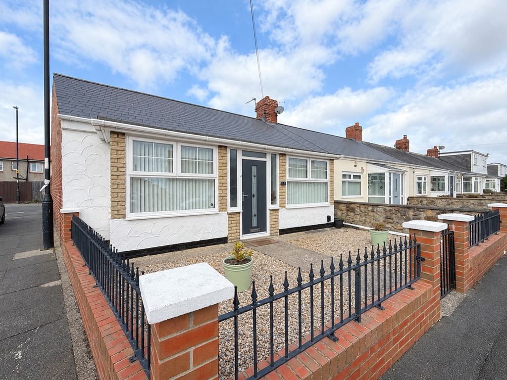 Property photo 1 of 19 B4Bc9B18-6Ad0-44Ac-8D2C-9407664C7Fd8