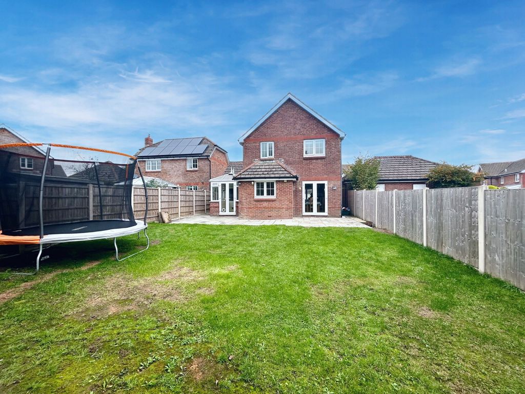 Property photo 2 of 22 Photo 23