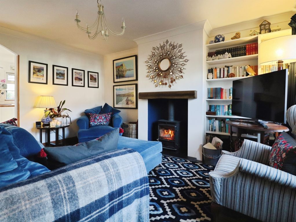 Property photo 2 of 22