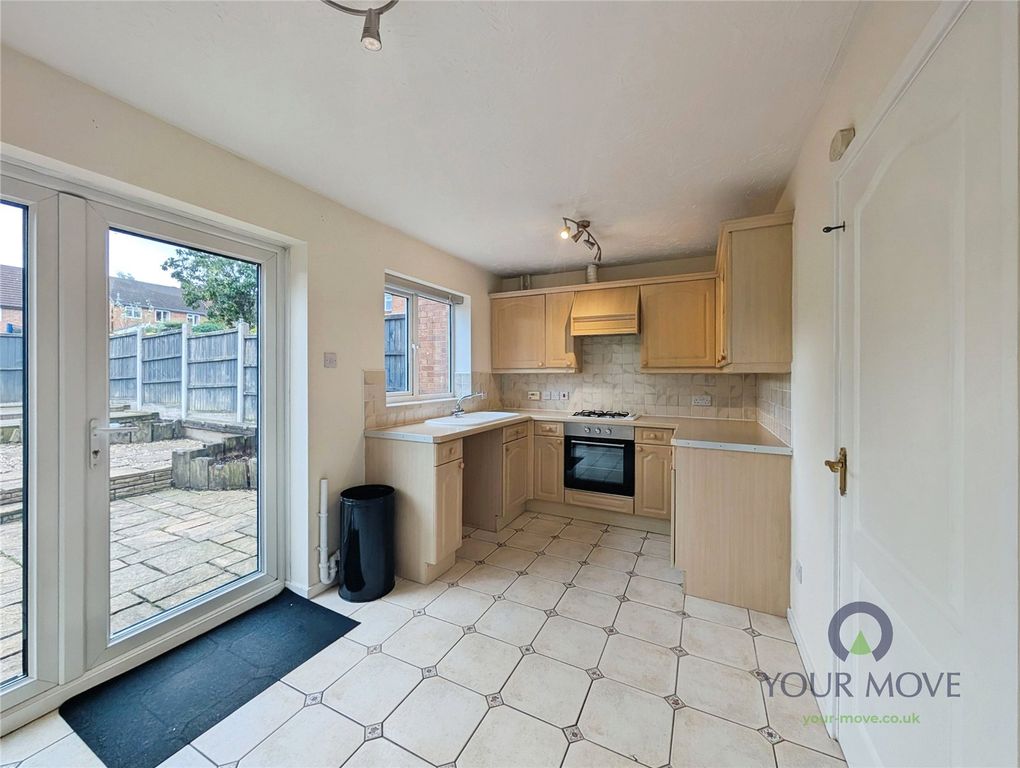 Property photo 3 of 10 Kitchen / Diner
