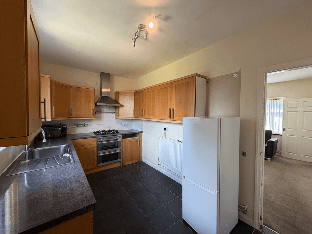 Property photo 3 of 13