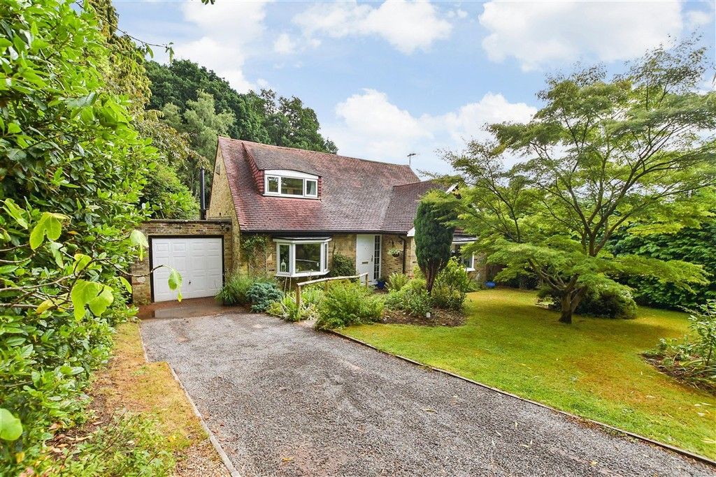 Property photo 3 of 16 Front (Web)