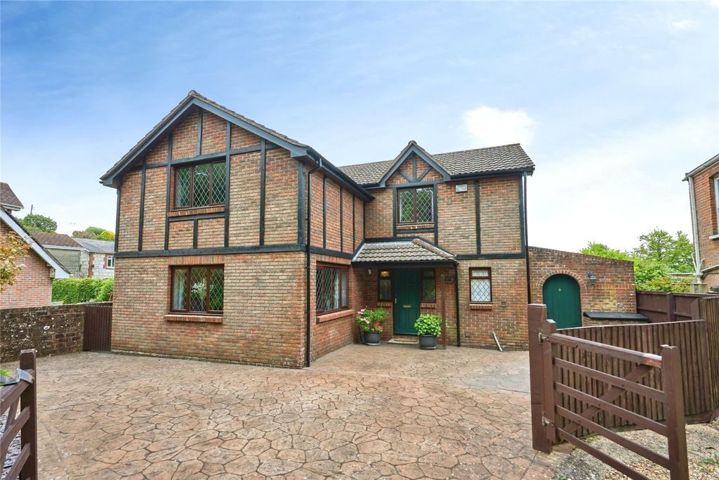Property photo 1 of 27 Picture No. 54