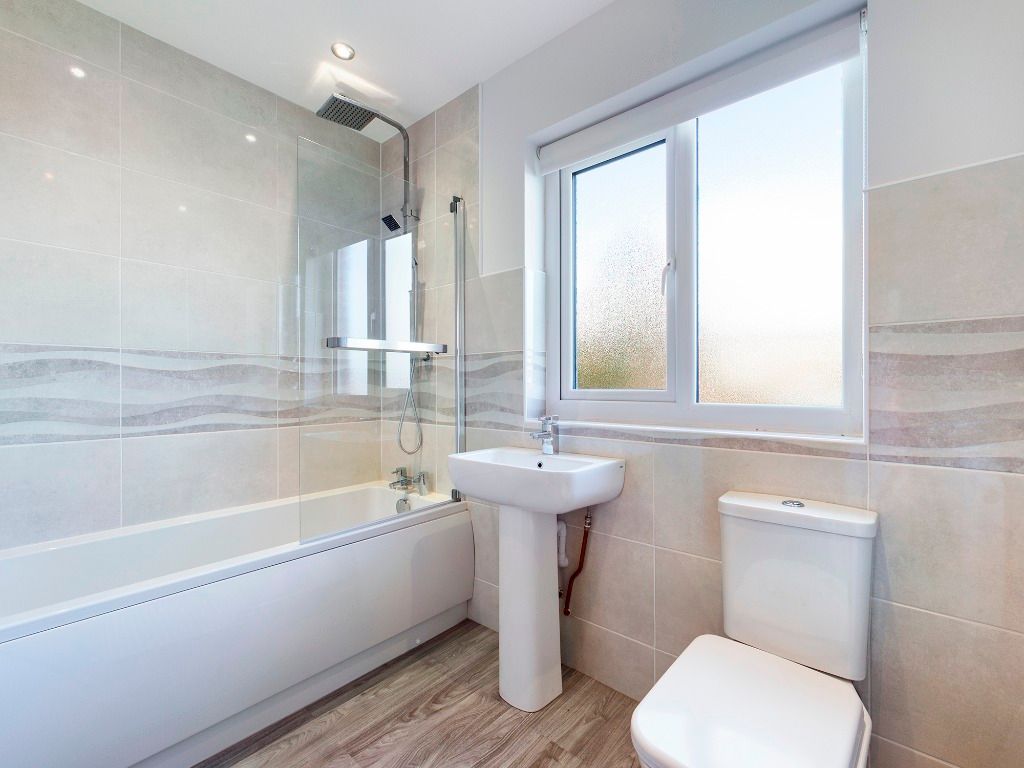 Additional image 14 of 3 bed semi-detached house to rentGendros Crescent, Gendros, Swansea SA5