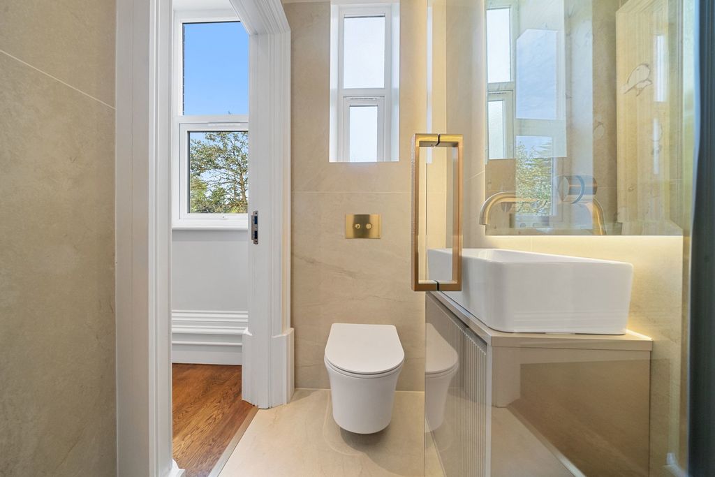 Additional image 22 of 3 bed flat for saleVictoria Road, Formby L37