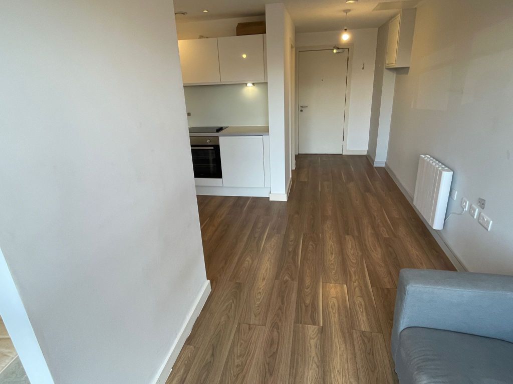 Property photo 3 of 6